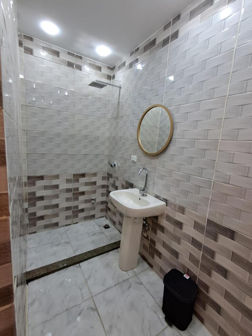 Pyramids East Inn Kafrat al Jabal Ngoại thất bức ảnh