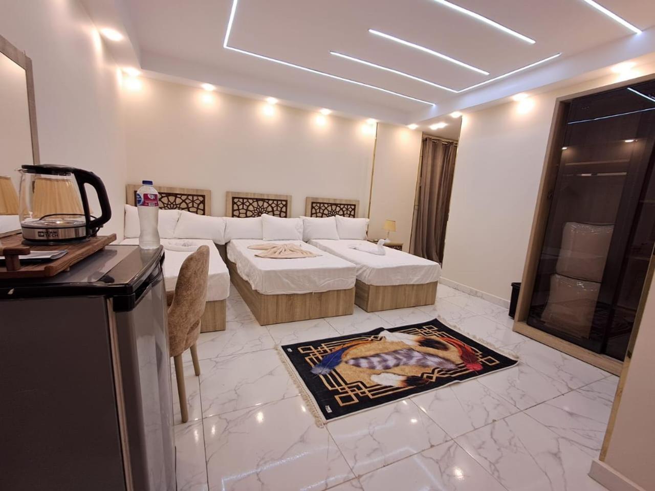 Pyramids East Inn Kafrat al Jabal Ngoại thất bức ảnh